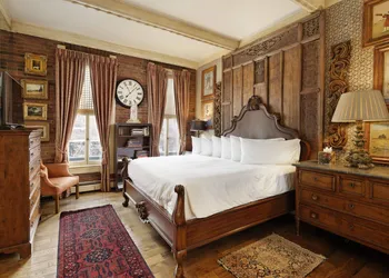 The Residence Hotel hotel thumbnail 6