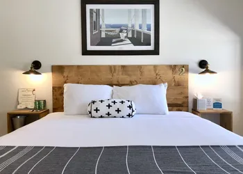 Haley Hotel hotel thumbnail 5