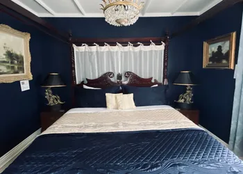 1000 Islands B&B – The Bulloch House hotel thumbnail 8