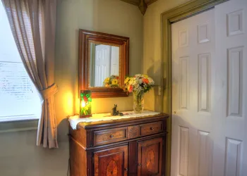 Los Gatos Bed & Breakfast hotel thumbnail 4