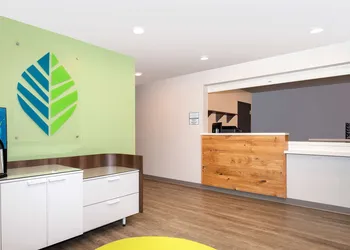 WoodSpring Suites Carol Stream - Chicago hotel thumbnail 3