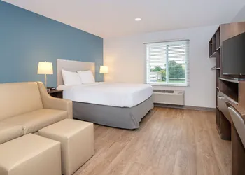 WoodSpring Suites Carol Stream - Chicago hotel thumbnail 7