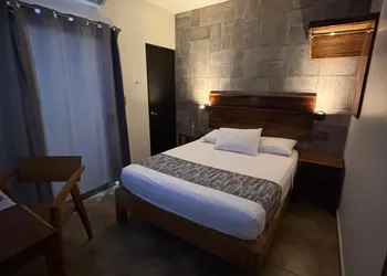 Hotel 15 Avenida hotel thumbnail 8