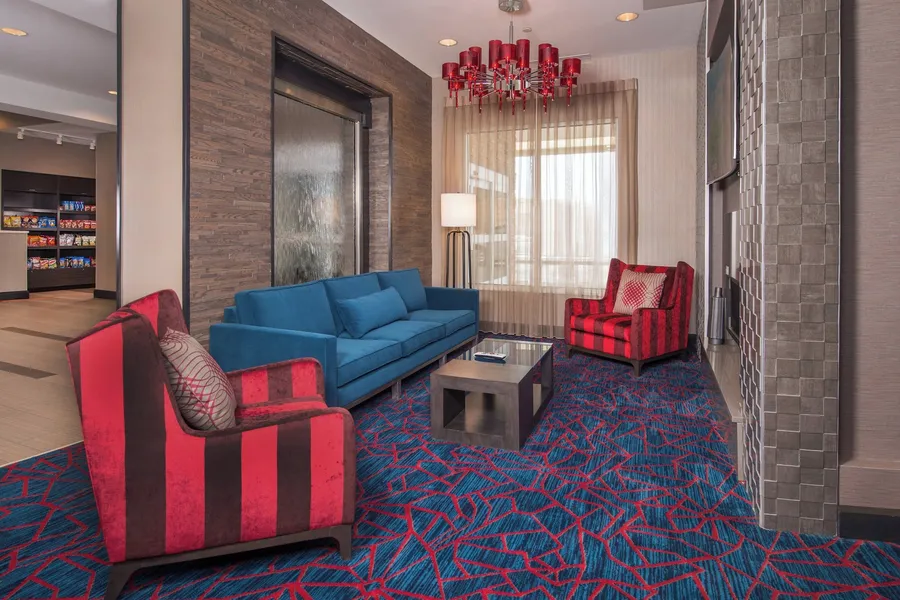 Fairfield Inn & Suites by Marriott Altoona hotel detail image 2