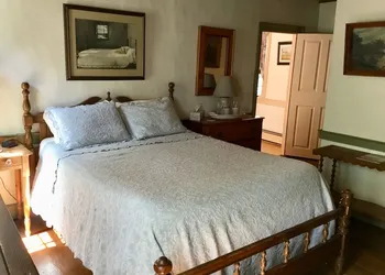 Governor's Bed and Breakfast hotel thumbnail 4