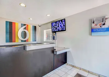 Studio 6 Extended Stay - Ocean Springs, MS hotel thumbnail 2