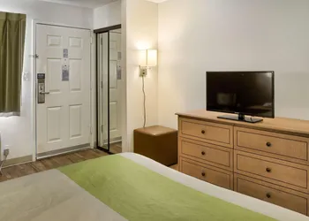 Studio 6 Extended Stay - Ocean Springs, MS hotel thumbnail 4