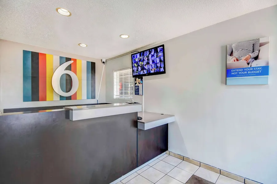 Studio 6 Extended Stay - Ocean Springs, MS hotel detail image 2