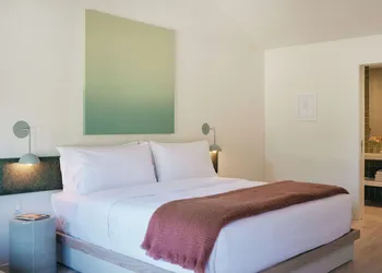 Three Ducks hotel thumbnail 8