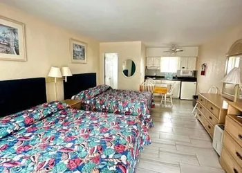 Sea Kist Motel hotel thumbnail 2