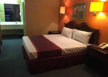 Motel 6 Bracey, VA – I-85 hotel thumbnail 8