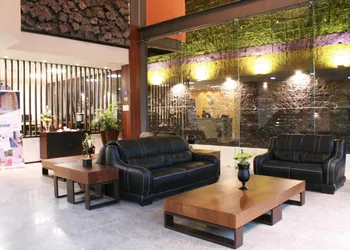 Comfort Inn Irapuato hotel thumbnail 3