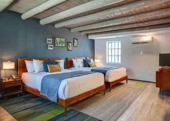 El Vado Motel hotel thumbnail 3