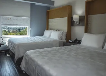 Holiday Inn Uruapan by IHG hotel thumbnail 4