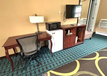 The Villager Motel hotel thumbnail 7