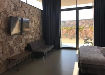 Casa Urbina Wine Resort hotel thumbnail 3