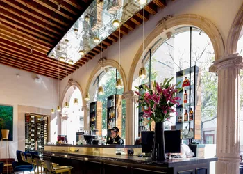 Central Hotel Boutique hotel thumbnail 2