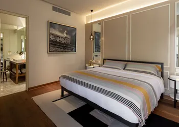 Central Hotel Boutique hotel thumbnail 5