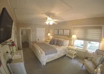 The Hibiscus House hotel thumbnail 8