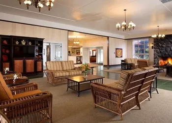Hawaii Volcano House hotel thumbnail 2
