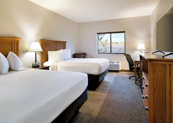 Cedar Shore Resort hotel thumbnail 7