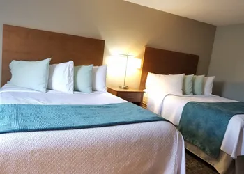 Hampton Village Inn hotel thumbnail 7