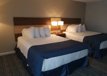Hampton Village Inn hotel thumbnail 8