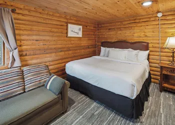 Denali Crow's Nest Cabins hotel thumbnail 6