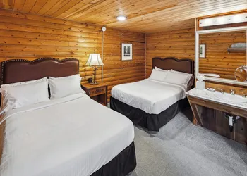 Denali Crow's Nest Cabins hotel thumbnail 7