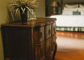 The Carriage House Inn hotel thumbnail 2