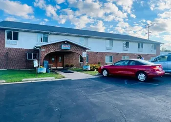 Villa Inn Motel Near Hwy 12 WI Capital O hotel thumbnail 5