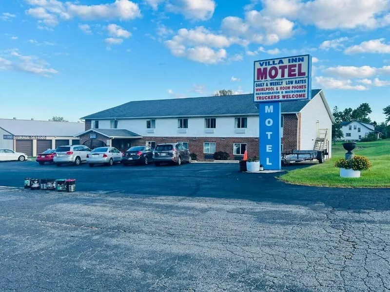 Villa Inn Motel Near Hwy 12 WI Capital O hotel detail image 6
