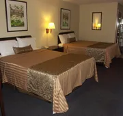 Deerwood Inn and Madison Campground hotel detail image 4