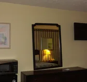 Deerwood Inn and Madison Campground hotel detail image 7