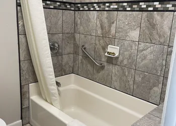 Town House Motel hotel thumbnail 8