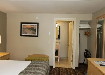 Bar Harbor Villager Motel - Downtown hotel thumbnail 7