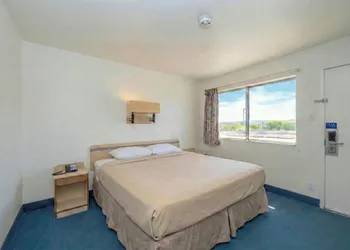 Gazelle Stay By Hotel O Socorro hotel thumbnail 5