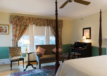 Stanton House Inn hotel thumbnail 7