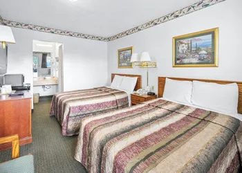 Friendship Inn hotel thumbnail 4