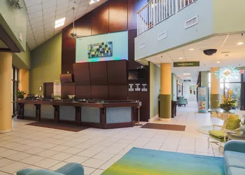 Beach Cove Resort hotel thumbnail 2