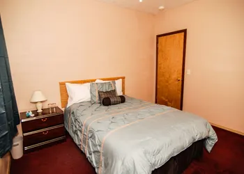 White Horse Hotel hotel thumbnail 3