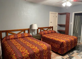 Southwind Inn hotel thumbnail 2