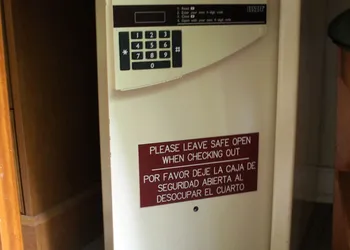 Club Sevilla hotel thumbnail 4