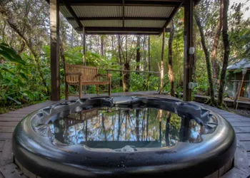 Volcano Mist Cottage hotel thumbnail 7