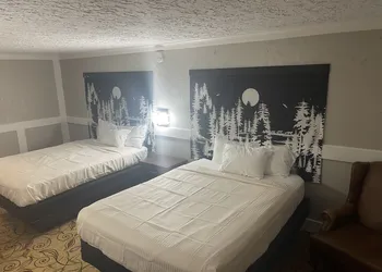 Stratford House Inn Branson hotel thumbnail 4