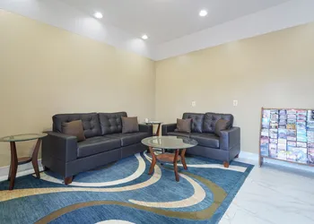Budget Inn By OYO San Augustine hotel thumbnail 4