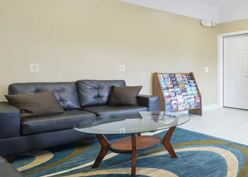 Budget Inn By OYO San Augustine hotel thumbnail 7
