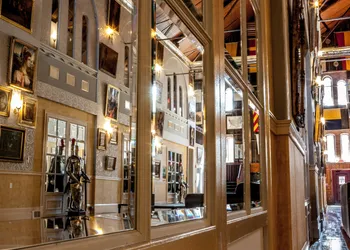 Amsterdam Castle hotel thumbnail 3