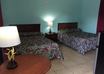 Skylark Motel hotel thumbnail 7