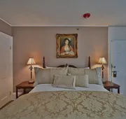 Tom Quick Inn hotel detail image 5